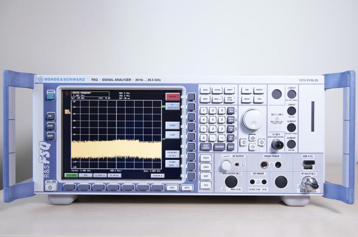 Анализатор спектра Rohde & Schwarz FSQ